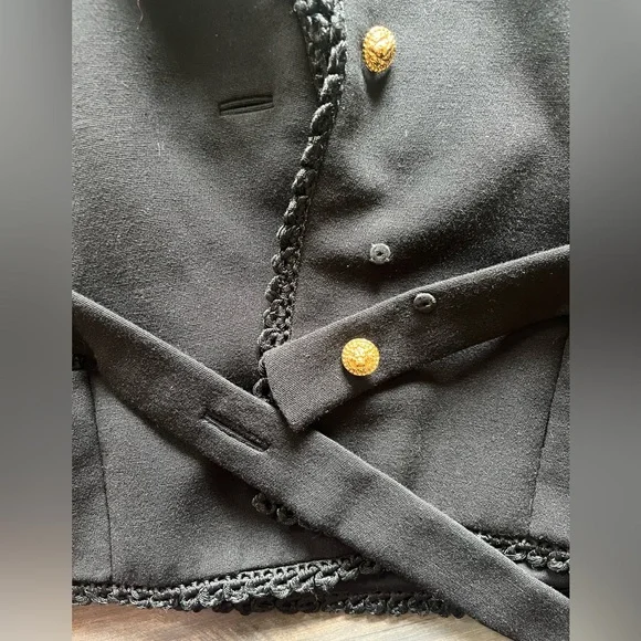 Holt Renfrew Vintage Black Wool Jacket & Skirt Set Size 6 Excellent - Picture 11 of 15